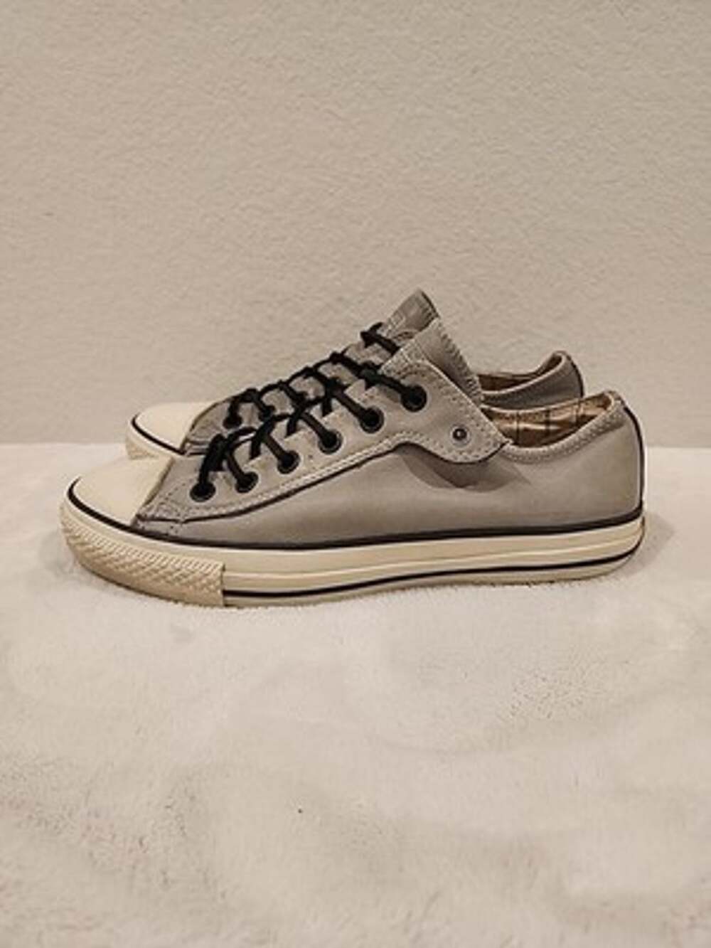 Converse Chuck Taylor John Varvatos Leather low-top shoes 8M 9.5W Gray White